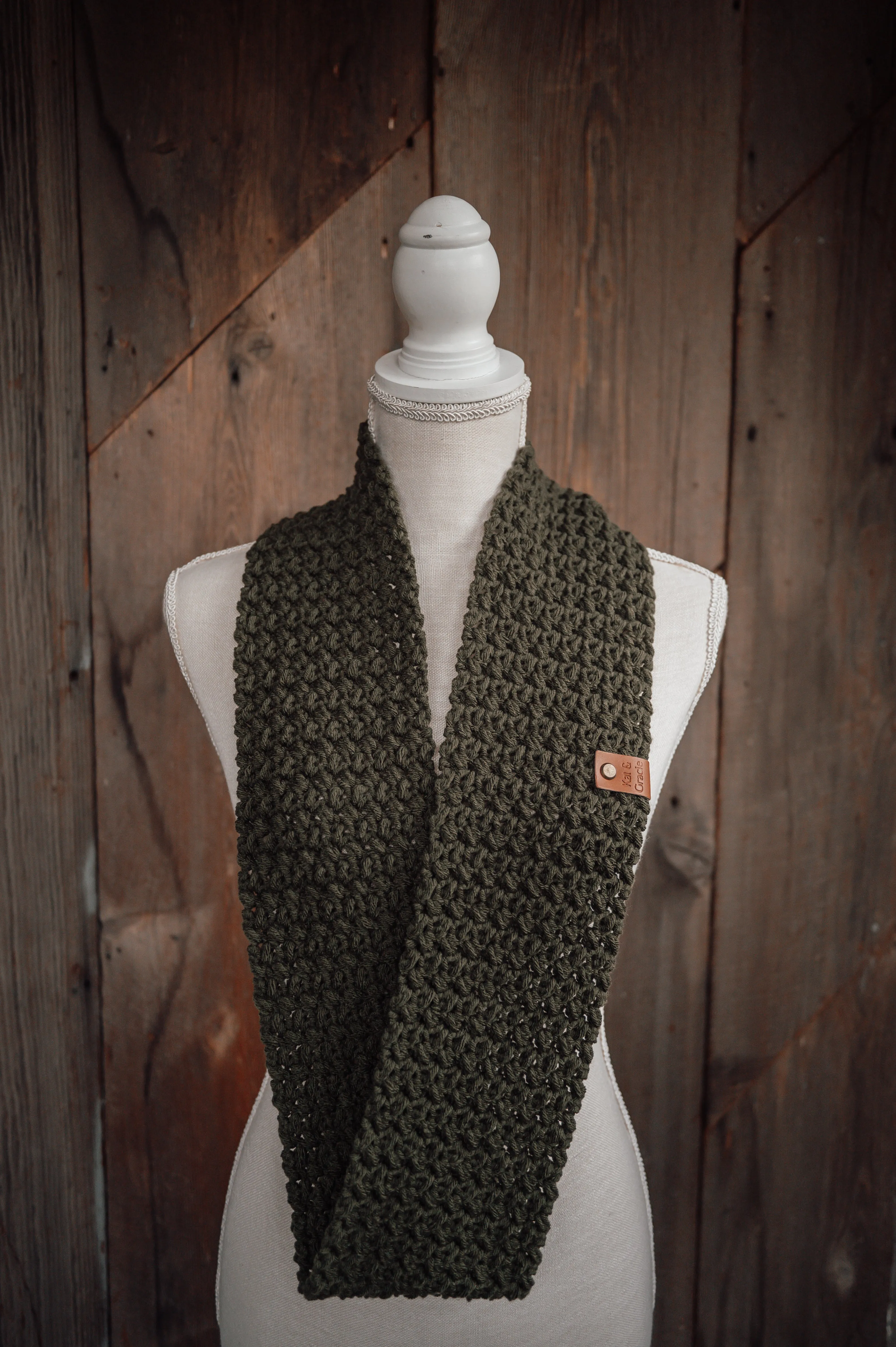 Dream Weaver Infinity Cowl - Olive