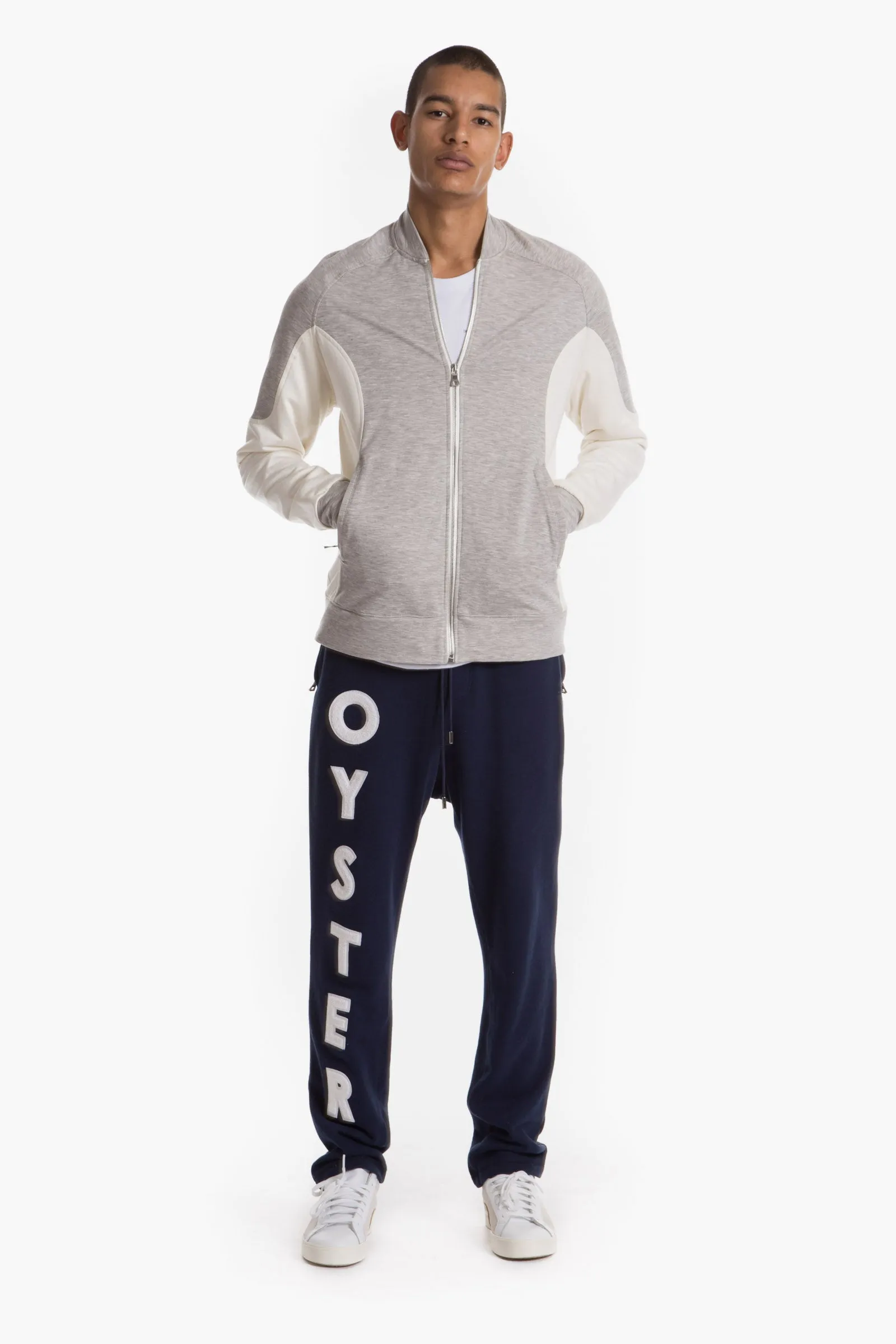 Oyster logo chenille sweatpants (Navy)